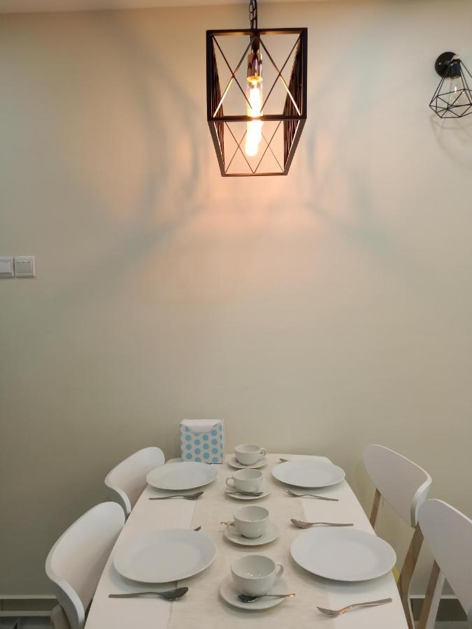 Luxury - 2 With Facility - Mount Austin Jb - Special Offer Pangsapuri Johor Bahru